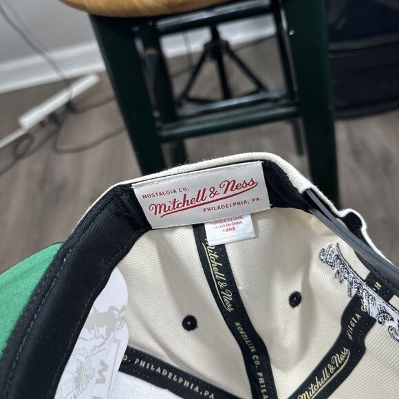 NWS Philadelphia 76ers Chain Stiched Mitchell & Ness Snapback Hat NBA Two Tone - Picture 5 of 5